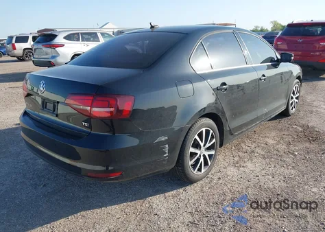 2017 Volkswagen Jetta 1.4T Se z USA, uszkodzony, nr VIN 3VWDB7AJ3HM309494